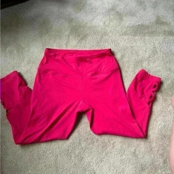 Yogalicious Pants - Yogalicious Women's Large Hot Pink Pants Yoga Leggings EUC Cross Cross Detail